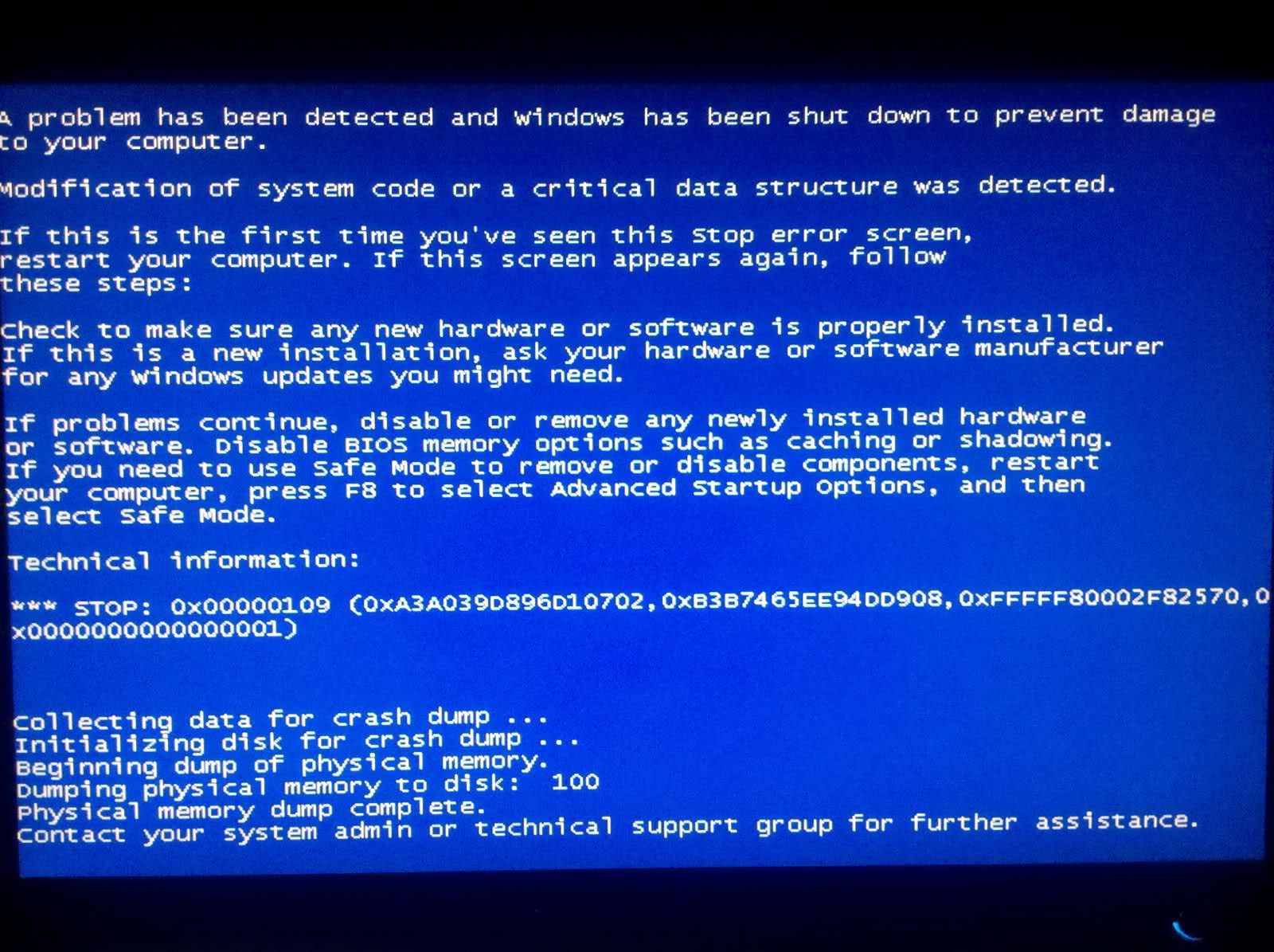 Ορισμένοι χρήστες των Windows ανέφεραν αυτό το σφάλμα, το οποίο συνήθως εμφανίζεται στην οθόνη κατά την προετοιμασία του συστήματος: